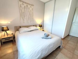 Appartements La Noria - Confort et Facilite - Parking : photos des chambres