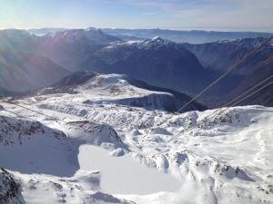 Appartements Stunning view and spacious terrace 200m from gondola : photos des chambres