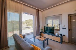 Archontissas House in mountainous village Drakona 22km from Chania