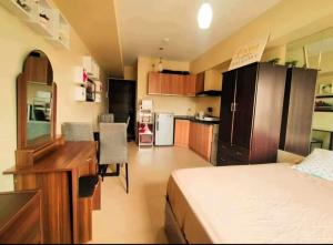 Studio Unit Avida Towers Riala by VillaHermia Condotel