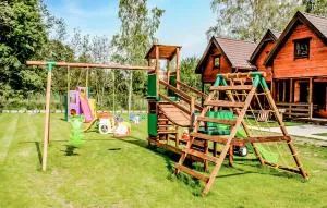 2 Bedroom Cozy Home In Mielenko - Mielenko