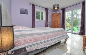 Maisons de vacances Cozy Home In Besse-Sur-Issole : photos des chambres