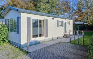 Pet Friendly Home In Heinkenszand - Wolphaartsdijk