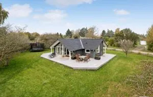 Awesome Home In Præstø With Wifi - Stavreby