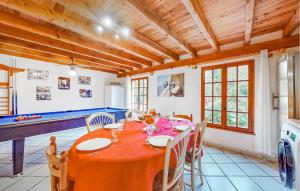 Gorgeous Home In Rioux