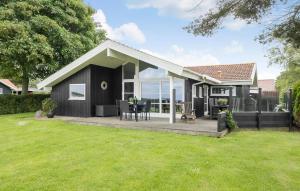 Beautiful Home In Nordborg With Wifi