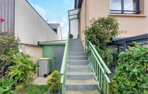 Nice Apartment In Saint-Malo With Wifi