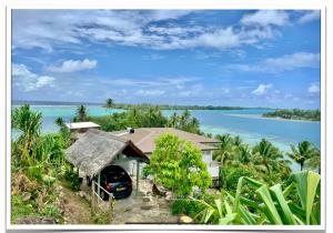 Maison avec vue exceptionnelle lagon et mer, accès privé lagon