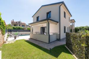 Villa Anika