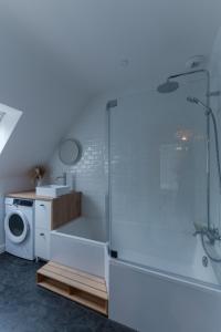 Maisons de vacances TY MEZOU - Jolie maison au bord du GR34 proche mer : photos des chambres