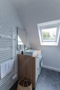 Maisons de vacances TY MEZOU - Jolie maison au bord du GR34 proche mer : photos des chambres