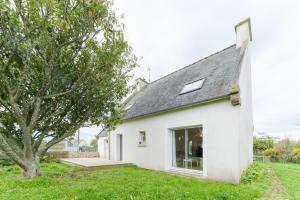 Maisons de vacances TY MEZOU - Jolie maison au bord du GR34 proche mer : photos des chambres