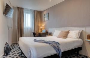 Hotels Brit Hotel Les Voyageurs : Chambre Simple Classique