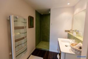 Maisons d'hotes Le Val des Sens : photos des chambres