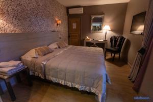 Maisons d'hotes Le Val des Sens : photos des chambres