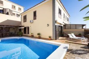 El Chocito with privat pool - La Hidalga