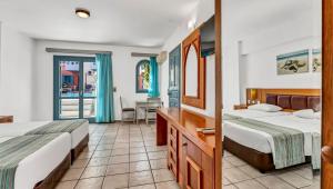 Double Room Pool View room in Marilisa Hotel