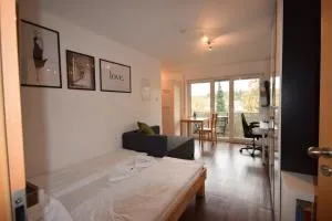 Livano Komfort R23-12 - Balkon, Arbeitsplatz & Zentrumsnah - Biberach an der Riß