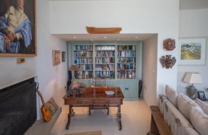 Curlew House