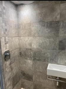 Oakwood Cabin Retreat in Bexleyheath