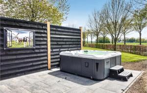 Cozy Home In Den Ham With Kitchen