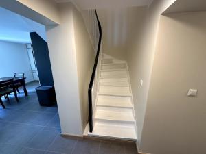 Helfant Luxembourg Deluxe Double Room 3