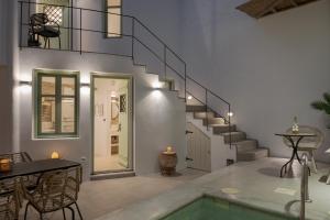 Porto Sereno Andros Suites