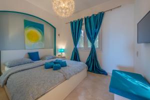 Special style apartment with pool at lagoon