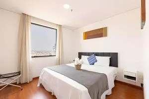 Flat confortavel com cozinha, e piscina - أوساسكو