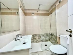 Vistas al mar y terraza soleada