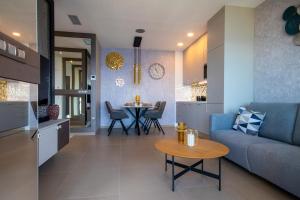 INTEMPO SKY RESORT in BENIDORM TOP PREMIUM APARTAMENTS