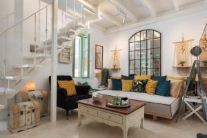 Porto Sereno Andros Suites