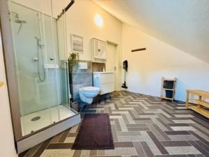 Ostsee Familienwohnung mit 3 Schlafzimmern & Garten