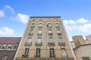 Beautiful family flat nearby the Flea Market, Stade de France, Montmartre