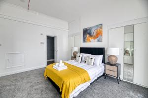 Glendale House by Guestz