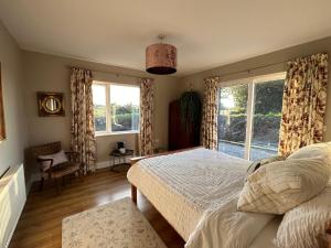 The Lodge, Monkstown