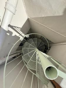 Sunny Rooftop Studio in Center with City Views