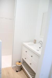 Maisons de vacances Ty Dag - Petite Terre vue mer, spa, plage a 300m : photos des chambres