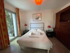 Sète, Villa 4 étoiles avec piscine à deux pas de la plage !