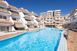 Home2Book Las Américas Coastal Apt, Pool & Terrace - 3hvězdičkové hotely ve městě Arona