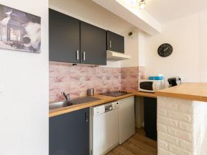 Appartements Peyragudes : Appart 8 pers, balcon, parking, wifi - FR-1-695-51 : photos des chambres