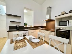 La Hoya Downtown Apartments