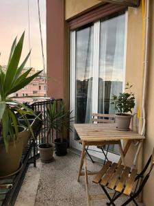 Sunny Room with Stunning San Pietro View