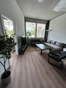 Top modern und sehr zentral! - Niederwil