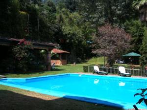 Casa para 10 personas, alberca y jacuzzi