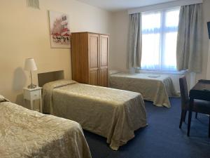 Standard Quadruple Room room in St Simeon