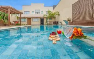 Casa 5 Quartos, Piscina Aquecida e acesso ao Lago - 热河市