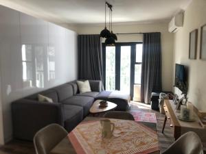 Stylish Cape Town Gem