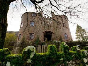 YHA St Briavels Castle