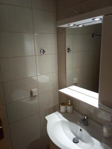 Antonia - Charalampos